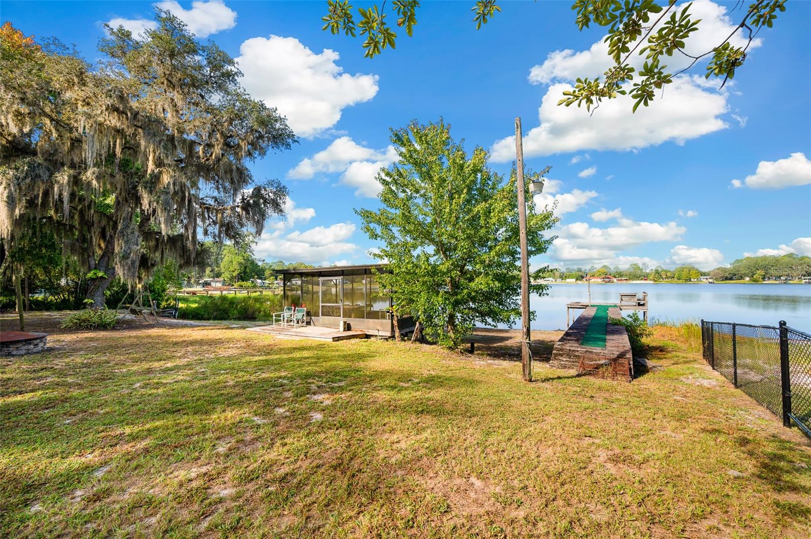 INTERLACHEN LAKES ESTATES - Residential