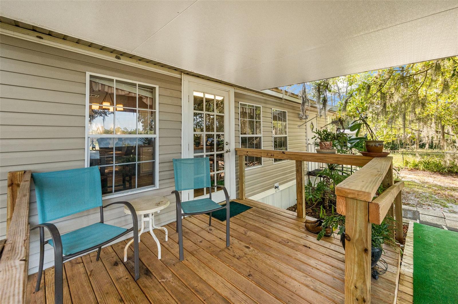 INTERLACHEN LAKES ESTATES - Residential