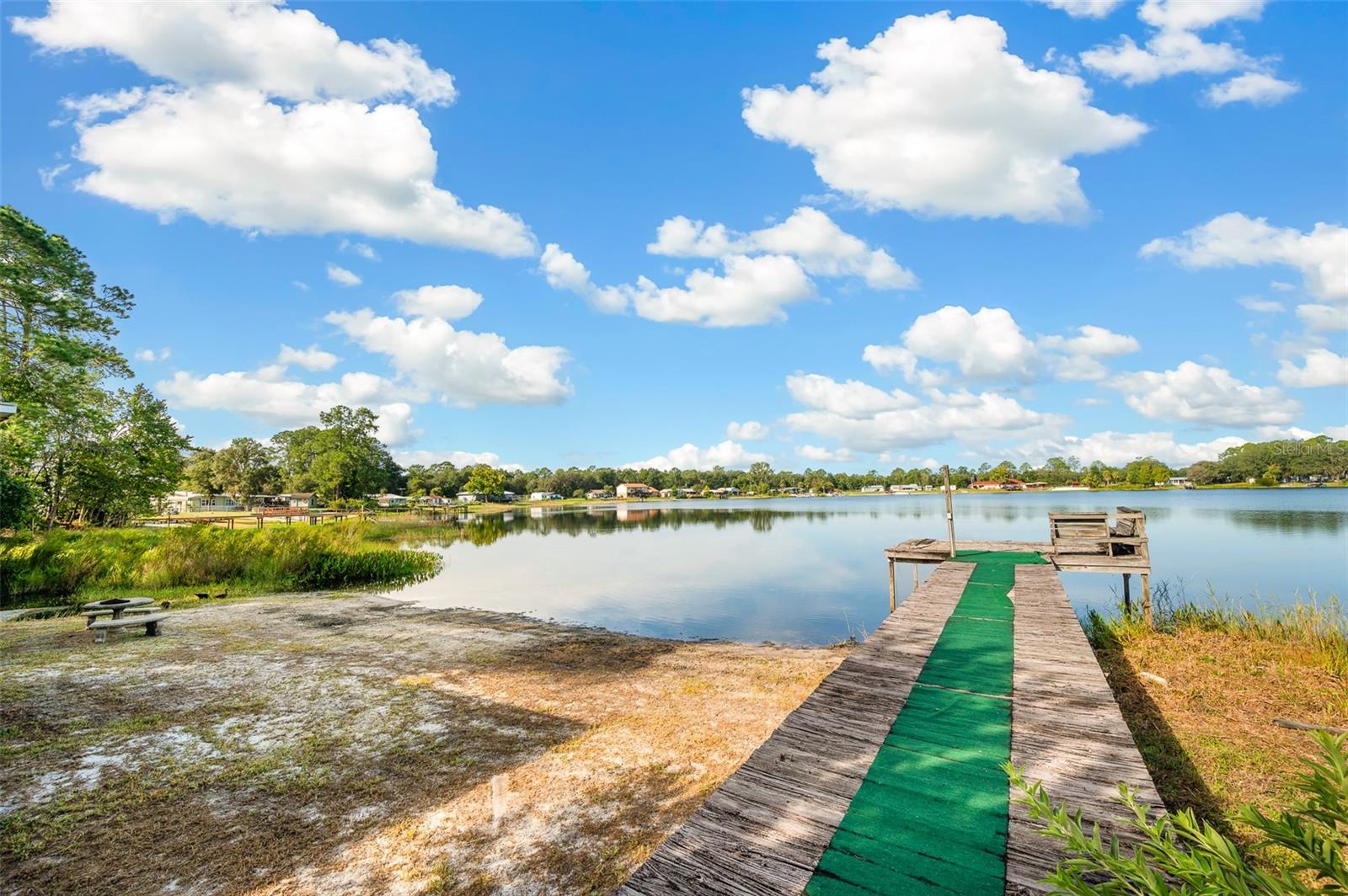 INTERLACHEN LAKES ESTATES - Residential