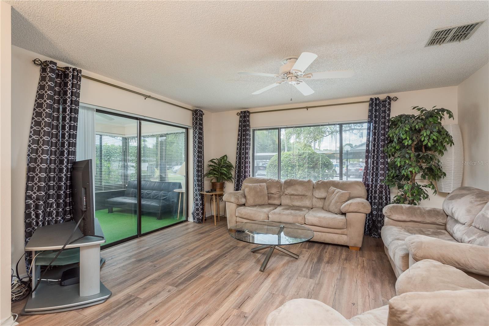 BRYN MAWR AT COUNTRYSIDE - Residential Lease