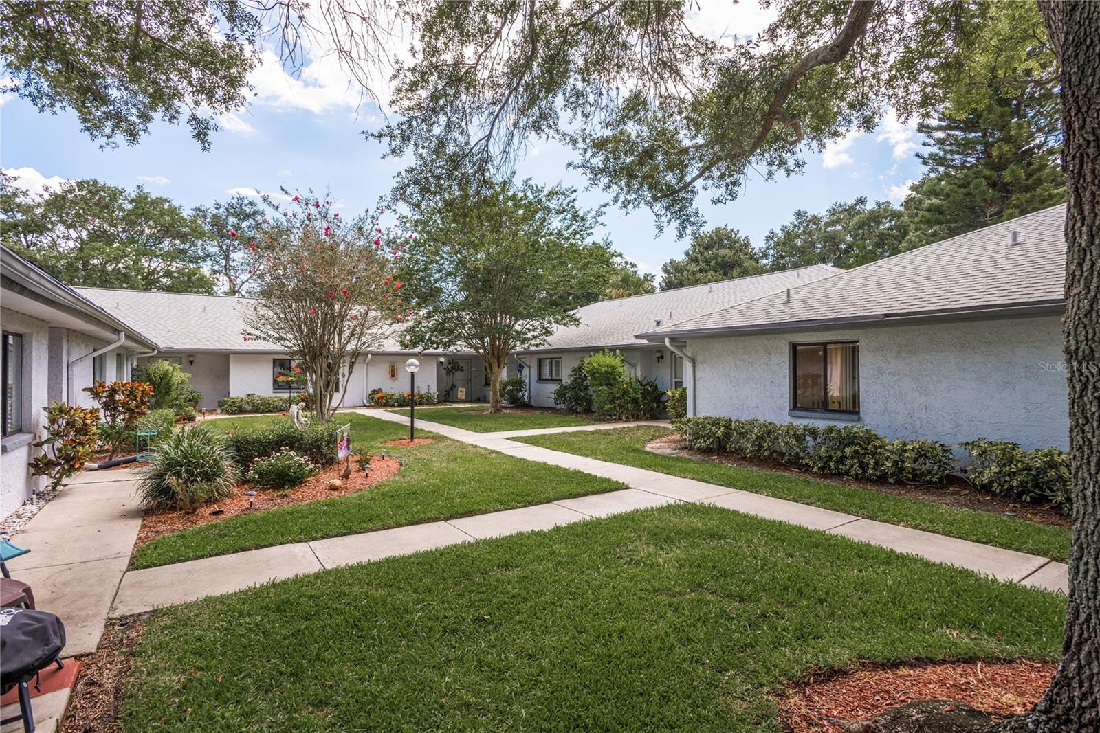 BRYN MAWR AT COUNTRYSIDE - Residential Lease