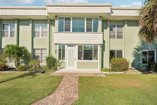 21280 BRINSON AVE APT 113, PORT CHARLOTTE, FL 33952 - Image e3cda4d43c962e5c47ca21de6a7bdb4d/2746631373