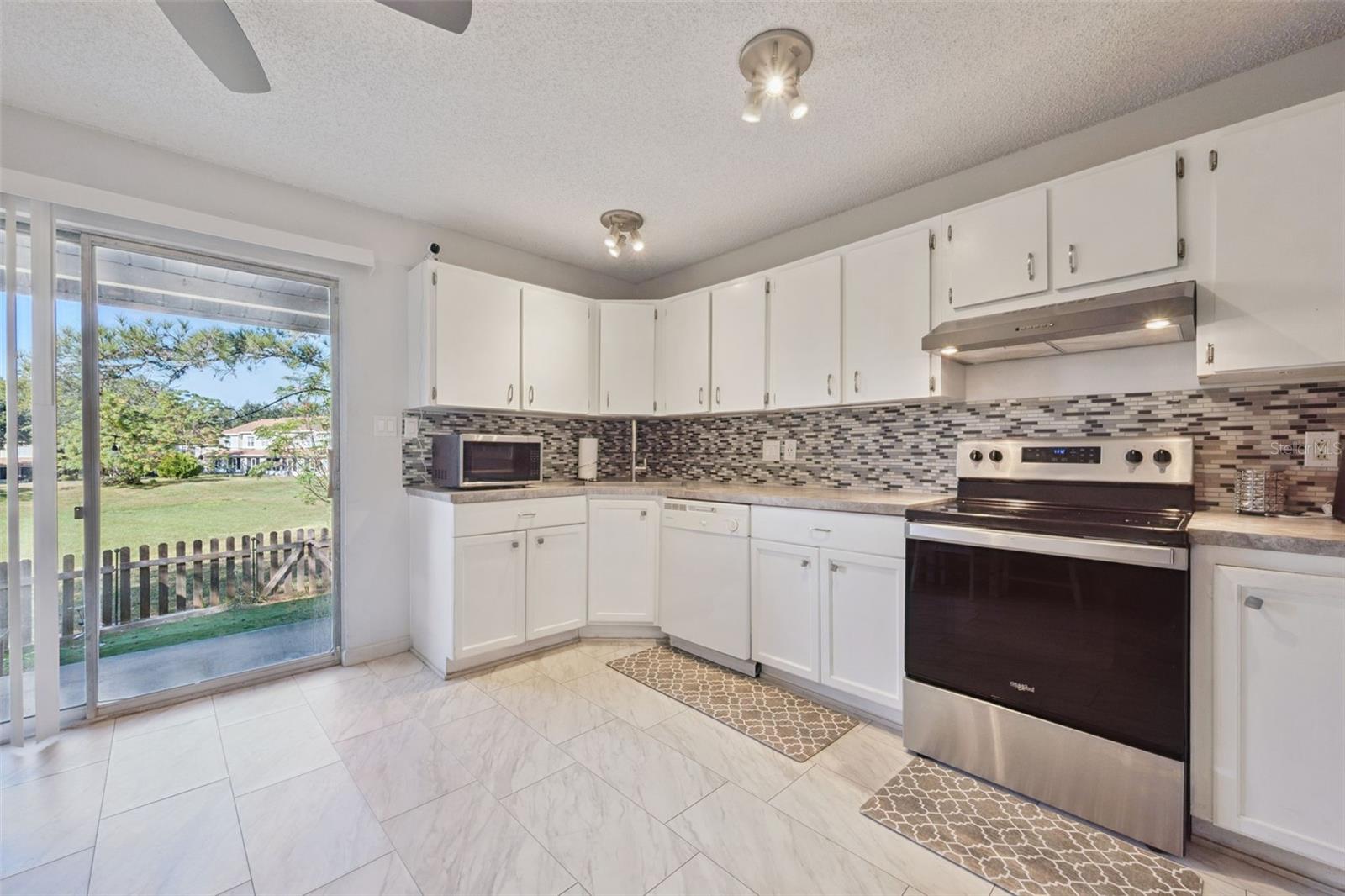 MAGNOLIA BAY PH 01 - Residential