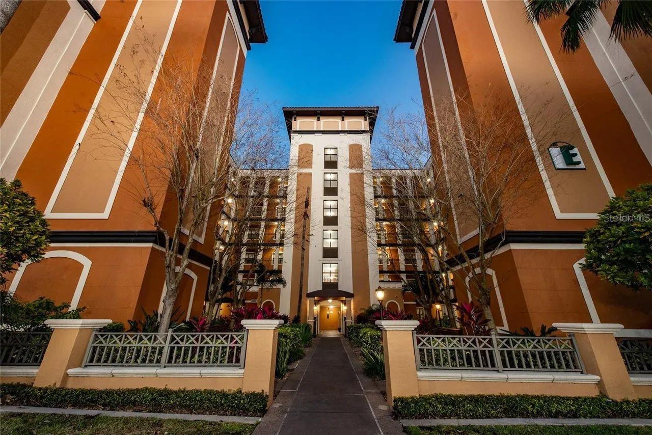 FLORIDAYS ORLANDO RESIDENCE - Residential