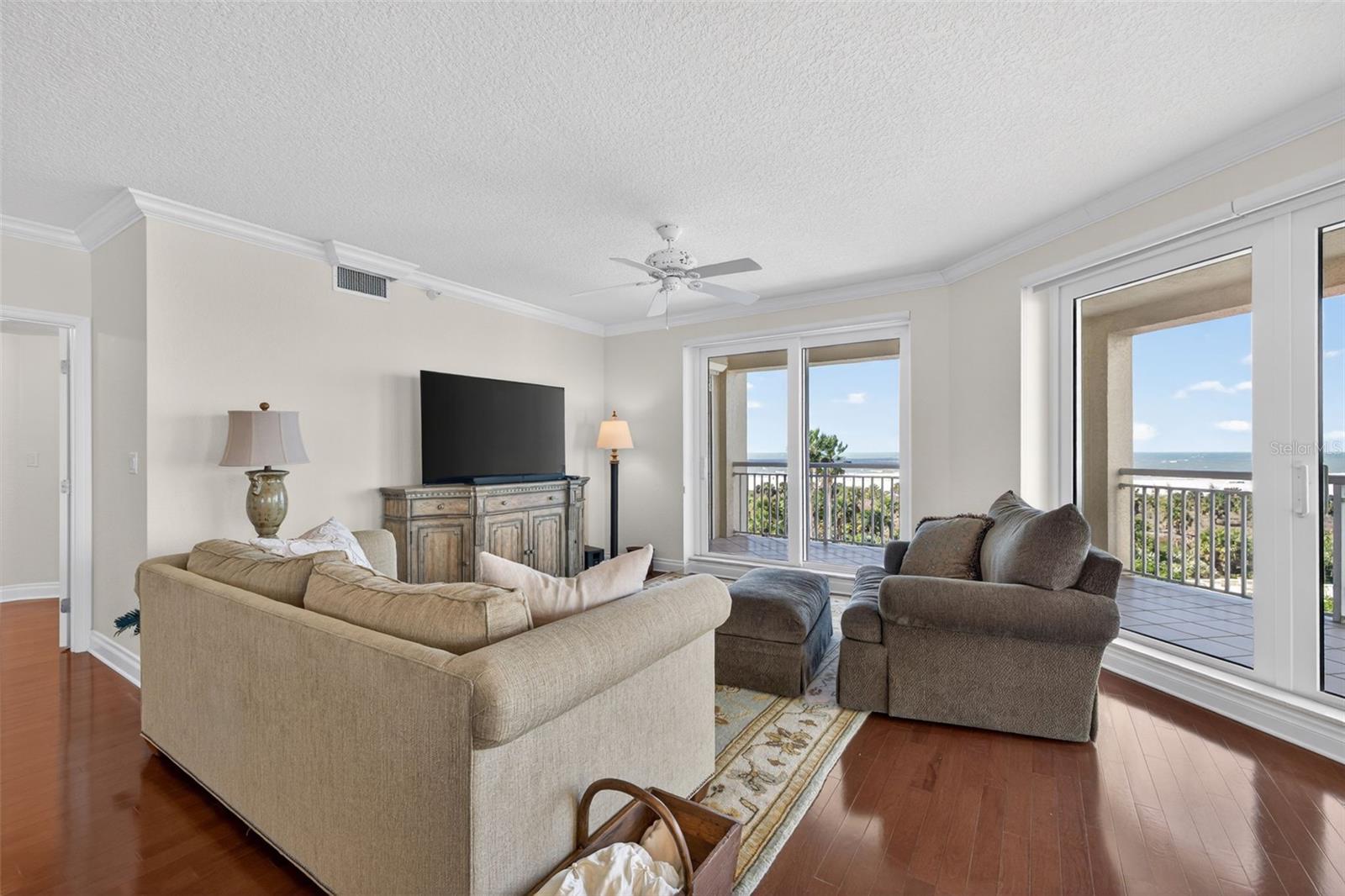 1180 GULF BOULEVARD 402