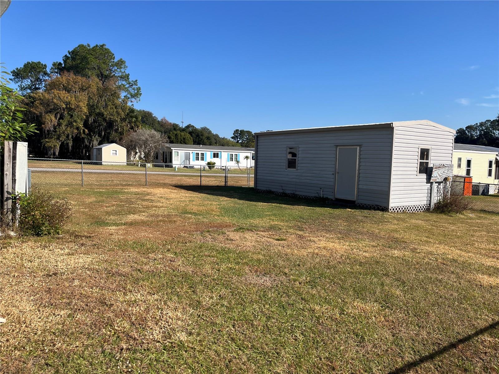 TROPICANA VILLAGE - Residential