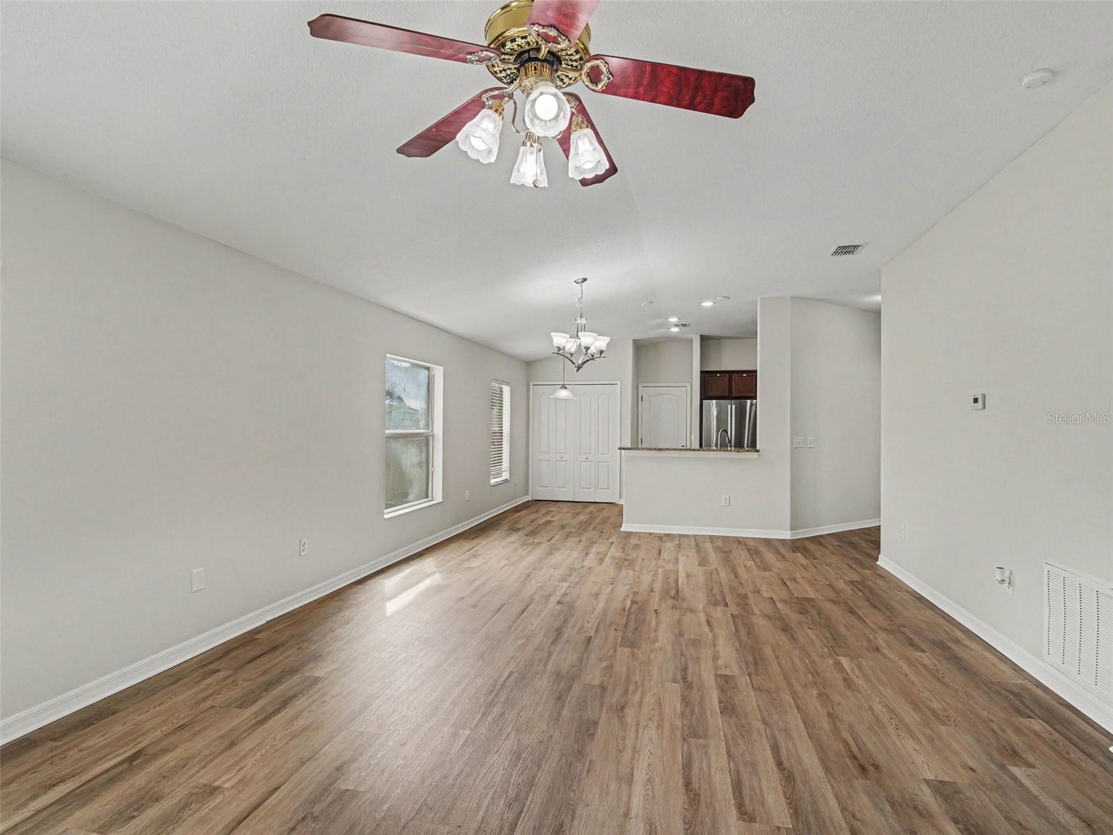 10614 SUMMER AZURE DRIVE, RIVERVIEW, FL, 33578 2 10614 SUMMER AZURE DRIVE