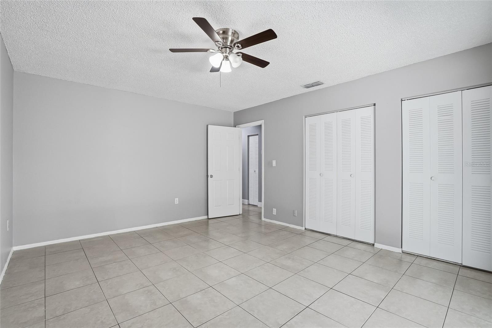 LAKE PALMS SEC 3 - Residential