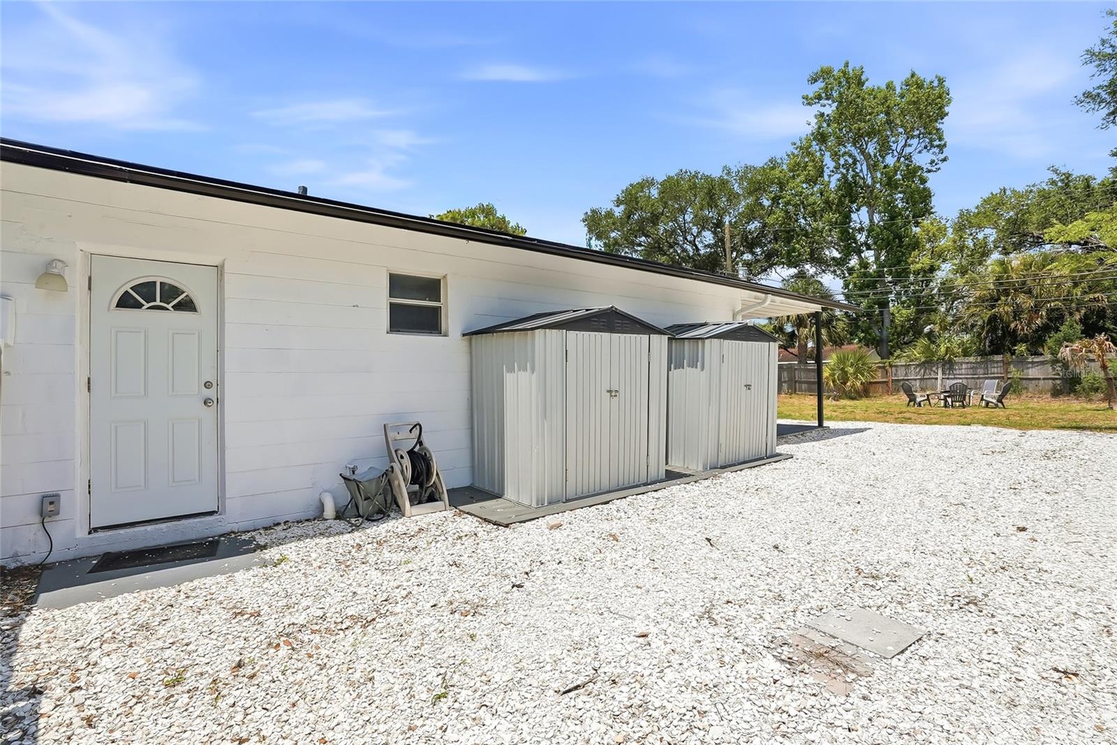 LAKE PALMS SEC 3 - Residential