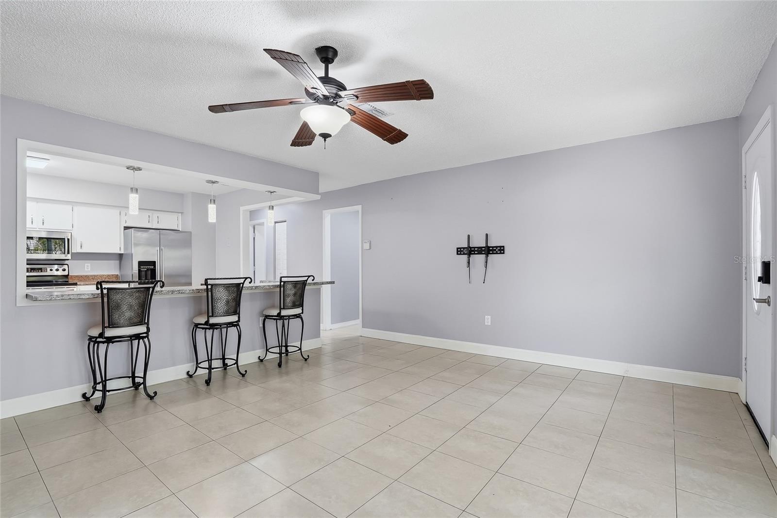 LAKE PALMS SEC 3 - Residential