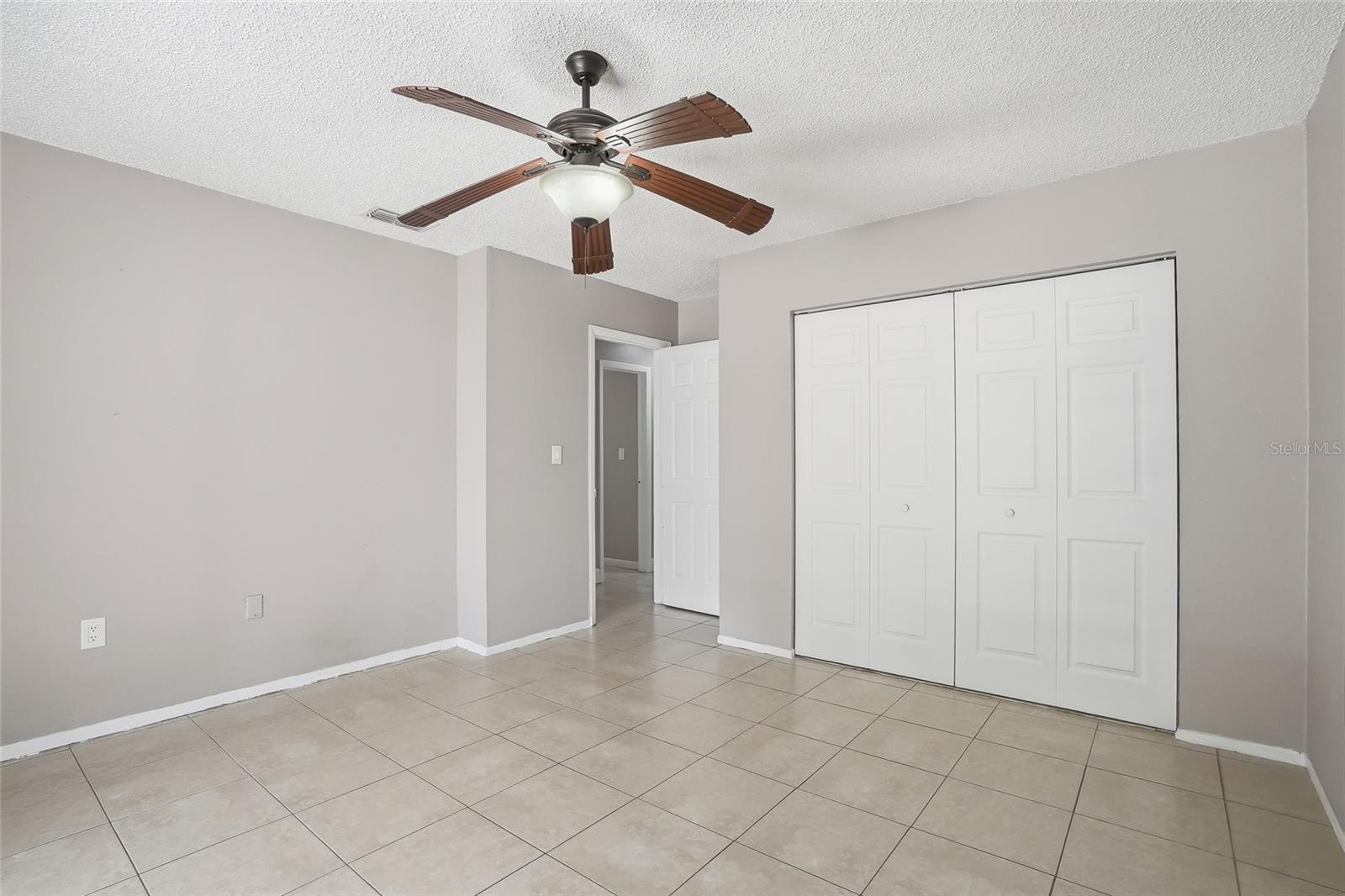 LAKE PALMS SEC 3 - Residential