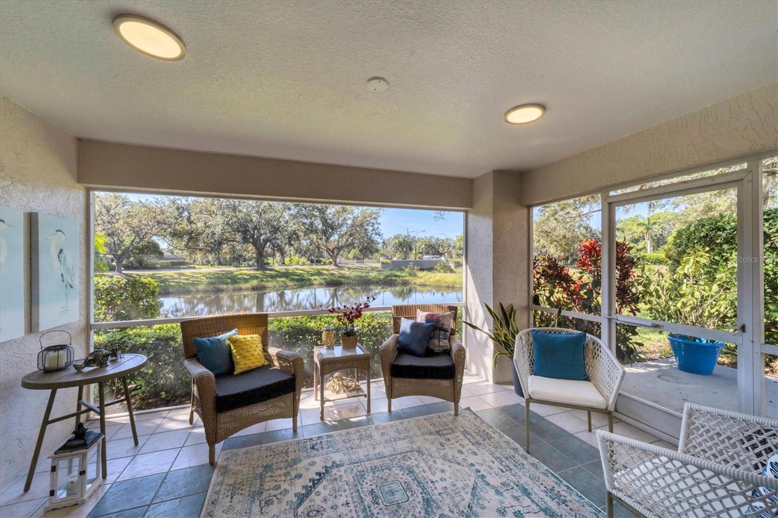 VILLAS AT DEER CREEK - Residential Lease