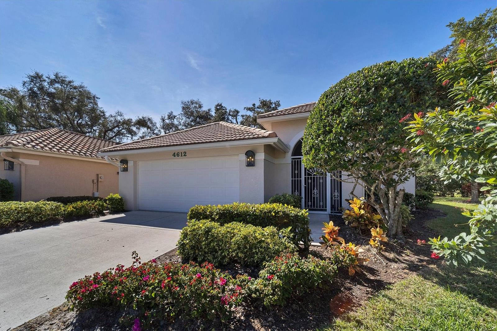 VILLAS AT DEER CREEK - Residential Lease