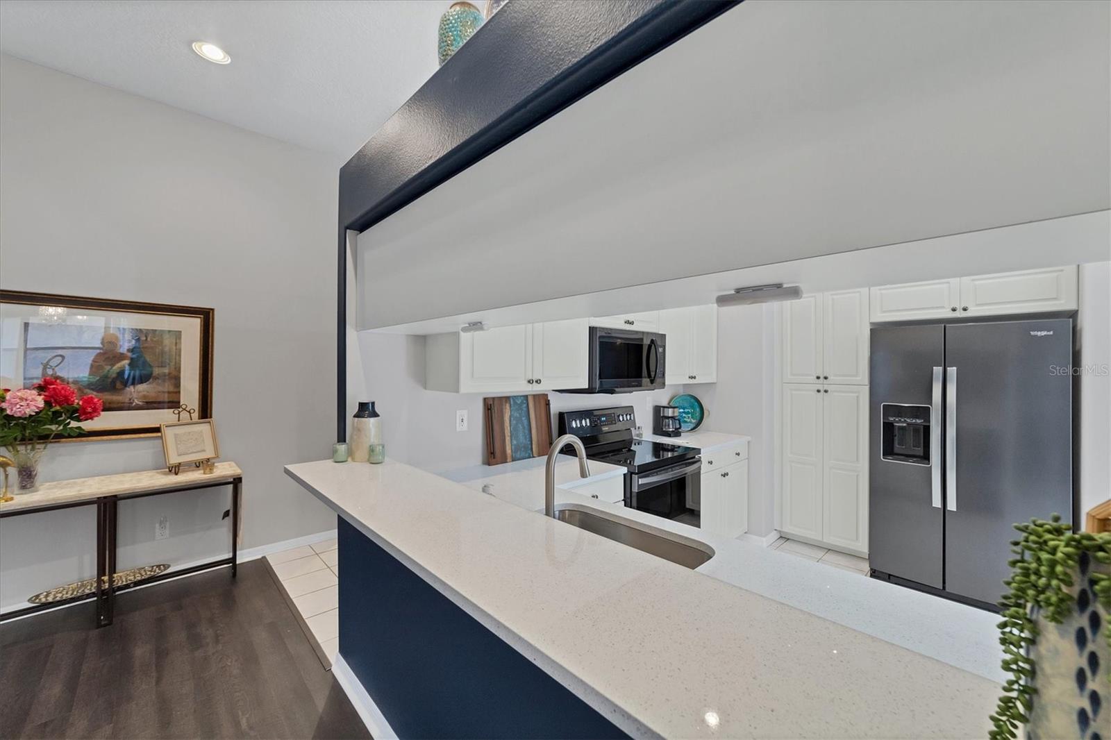 VILLAS AT DEER CREEK - Residential Lease