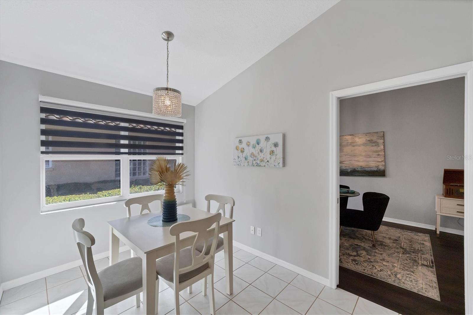 VILLAS AT DEER CREEK - Residential Lease