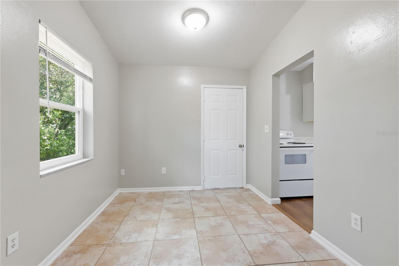 DELTONA LAKES UNIT 24 - Residential