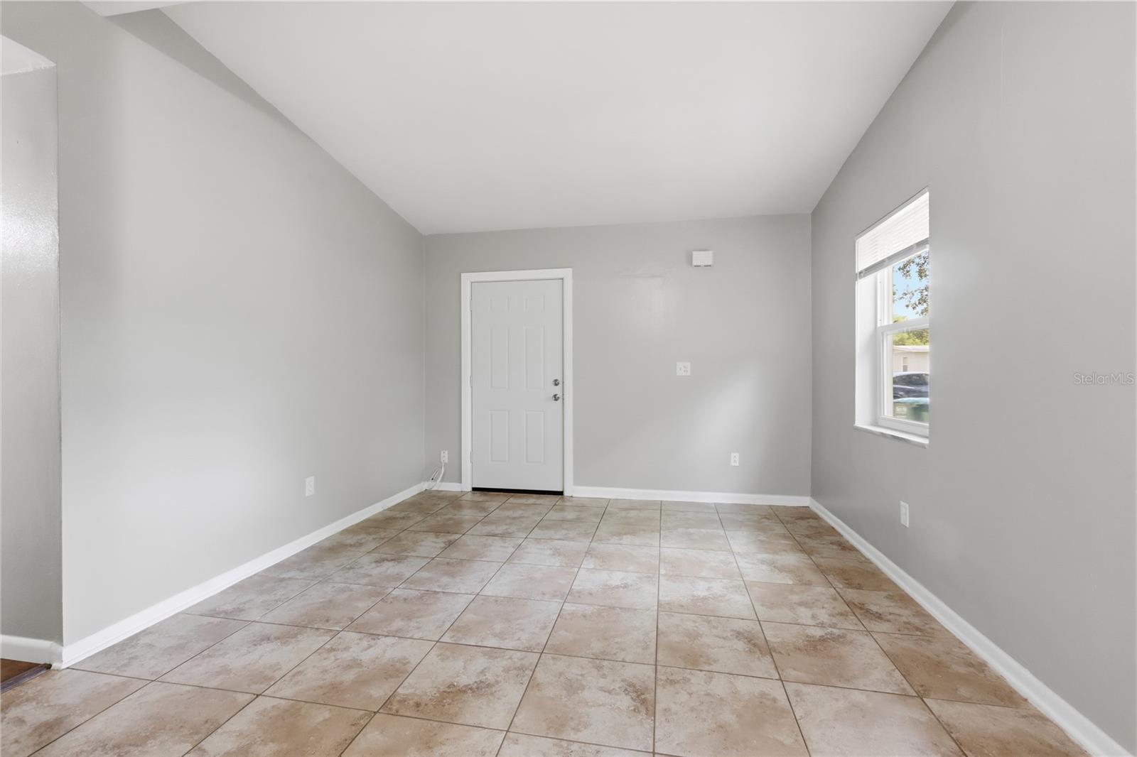 DELTONA LAKES UNIT 24 - Residential