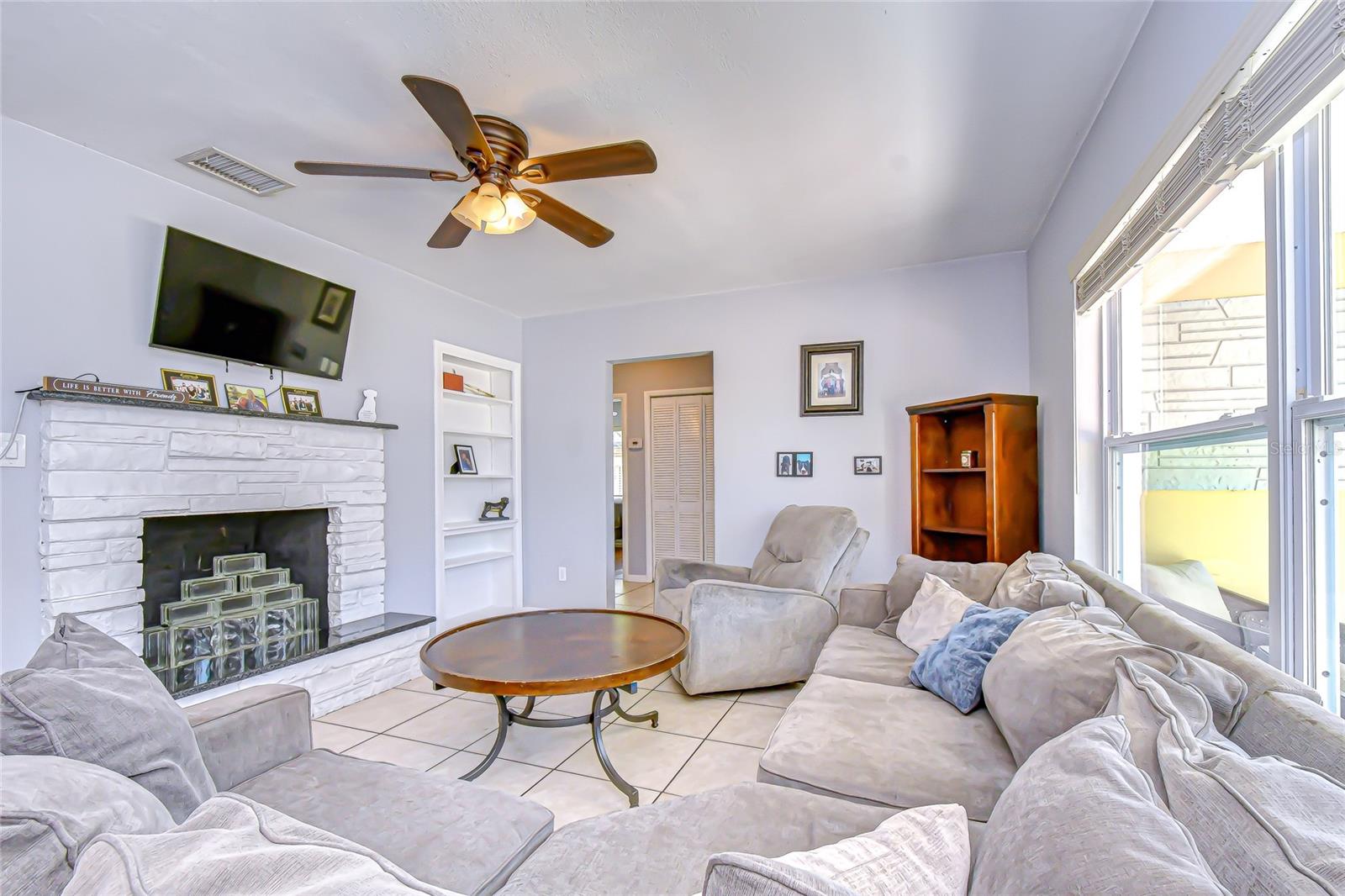 WOODMONT PARK ESTATES - Residential