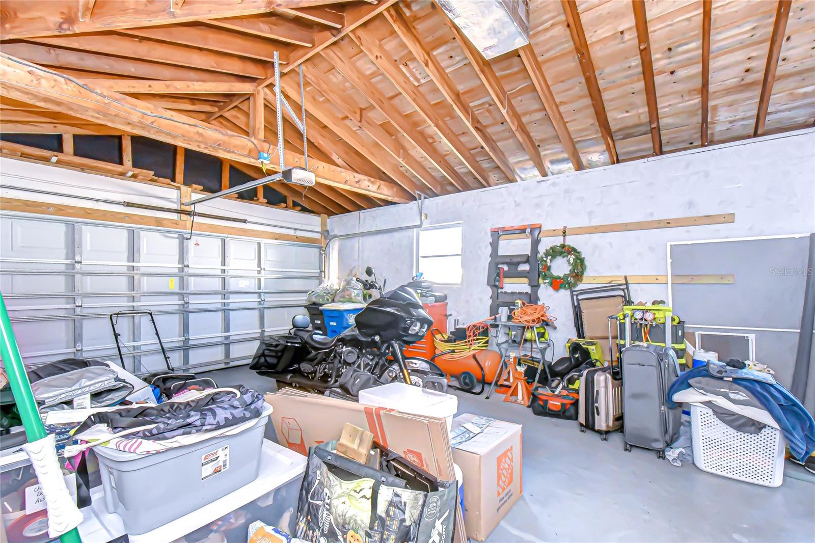 WOODMONT PARK ESTATES - Residential