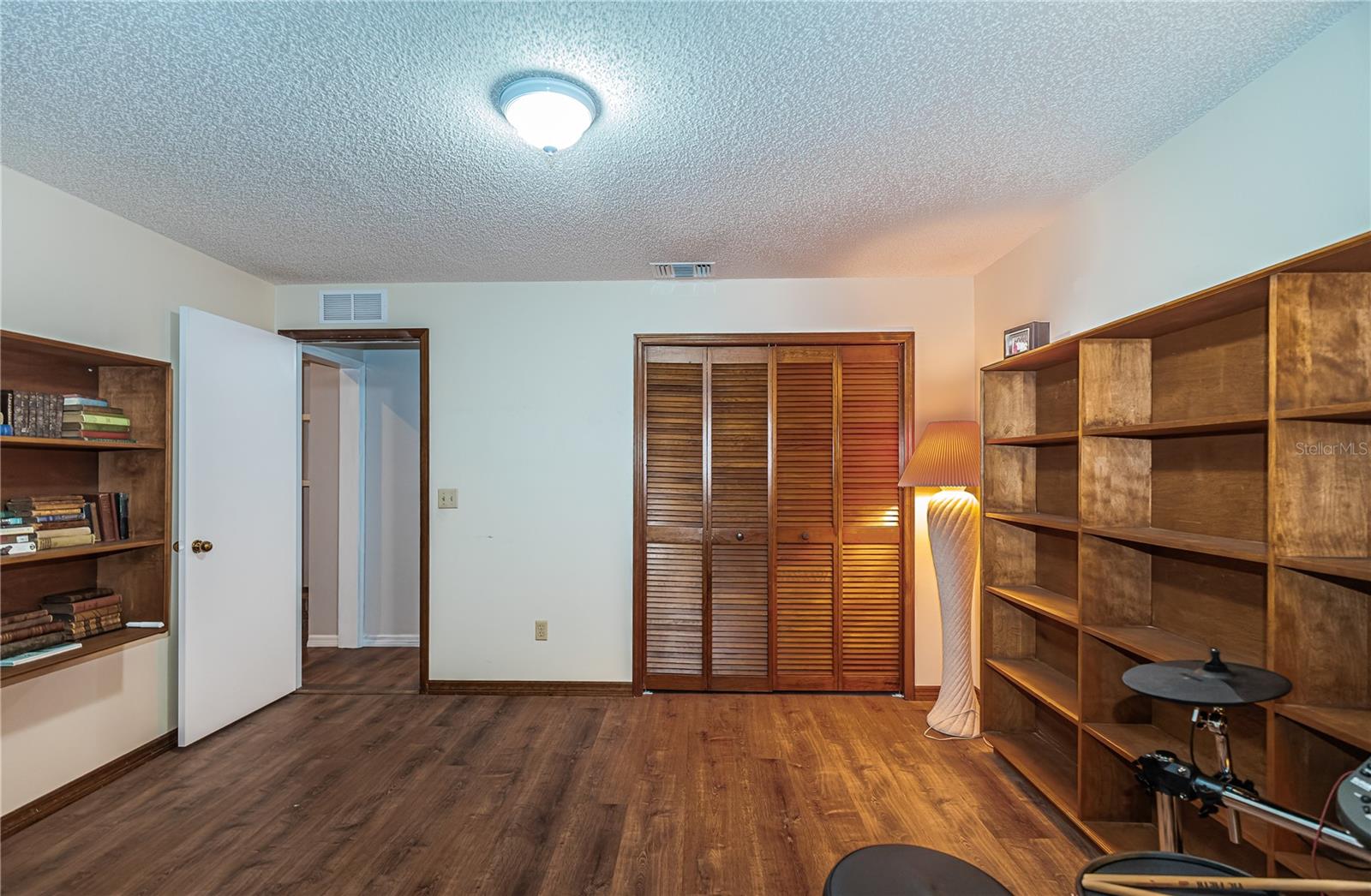 CLUBSIDE PATIO HOMES OF CARROLLWOOD - Residential