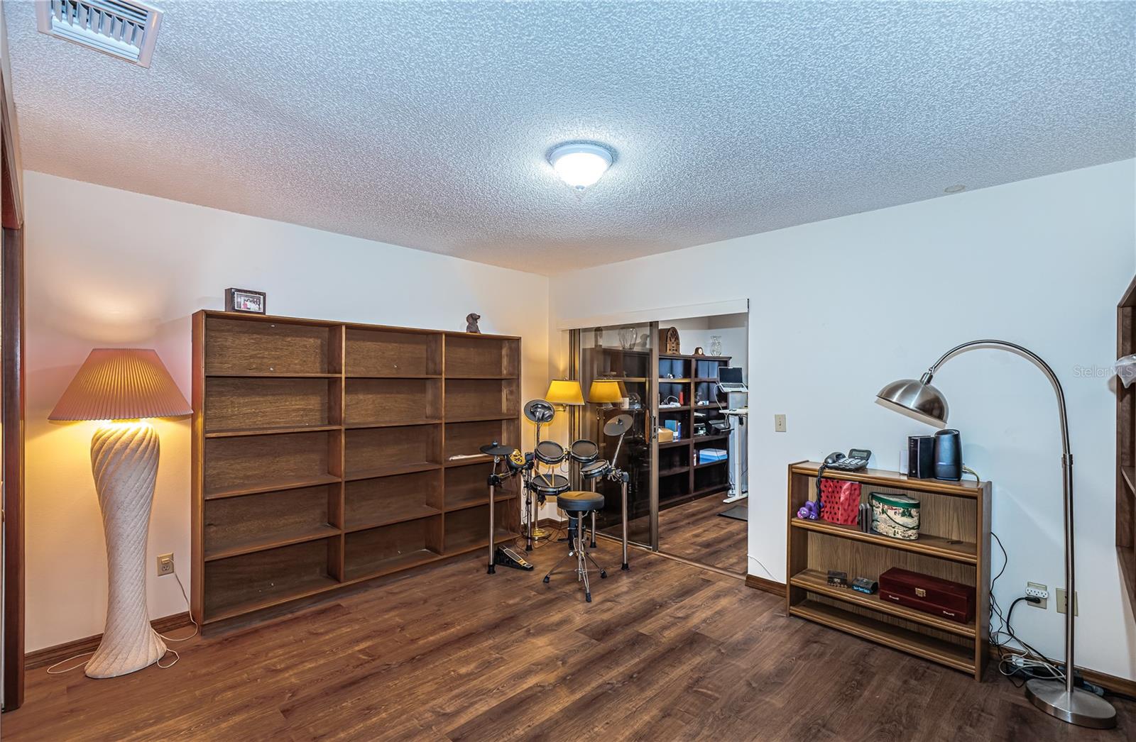 CLUBSIDE PATIO HOMES OF CARROLLWOOD - Residential