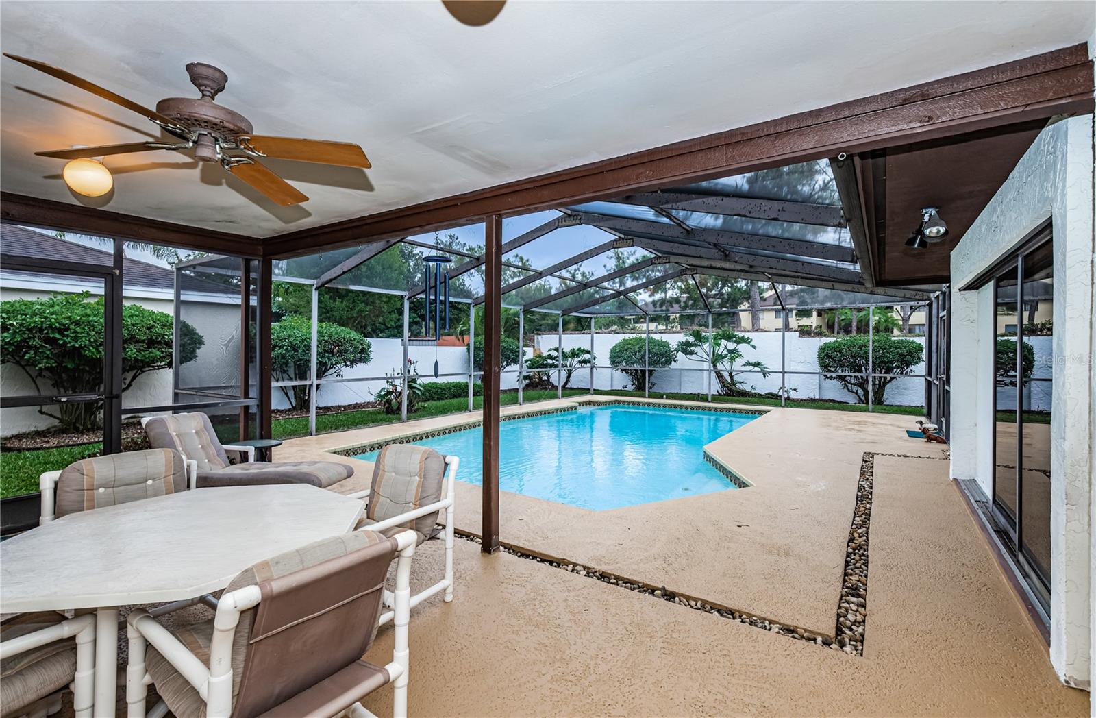 CLUBSIDE PATIO HOMES OF CARROLLWOOD - Residential