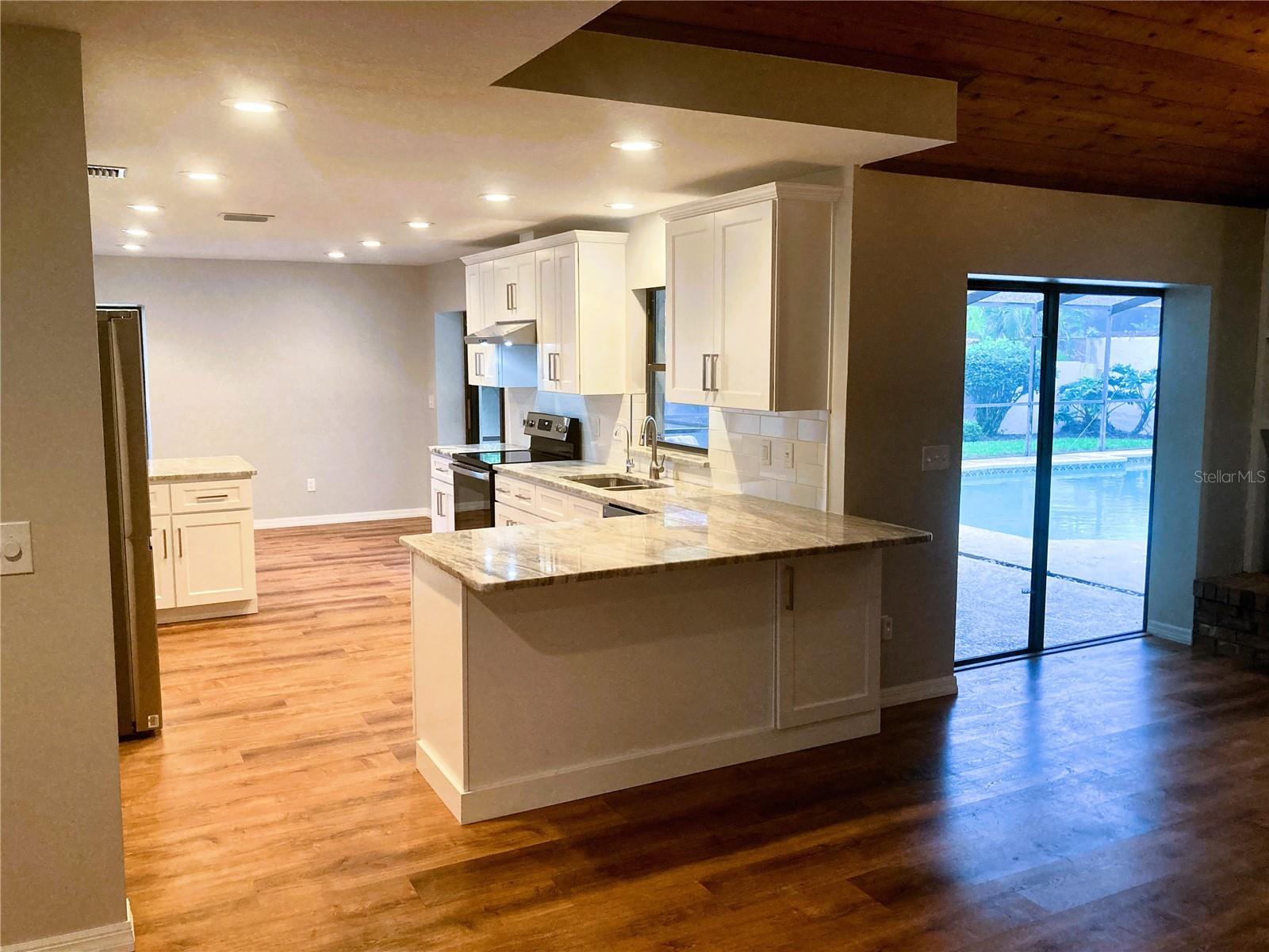 CLUBSIDE PATIO HOMES OF CARROLLWOOD - Residential