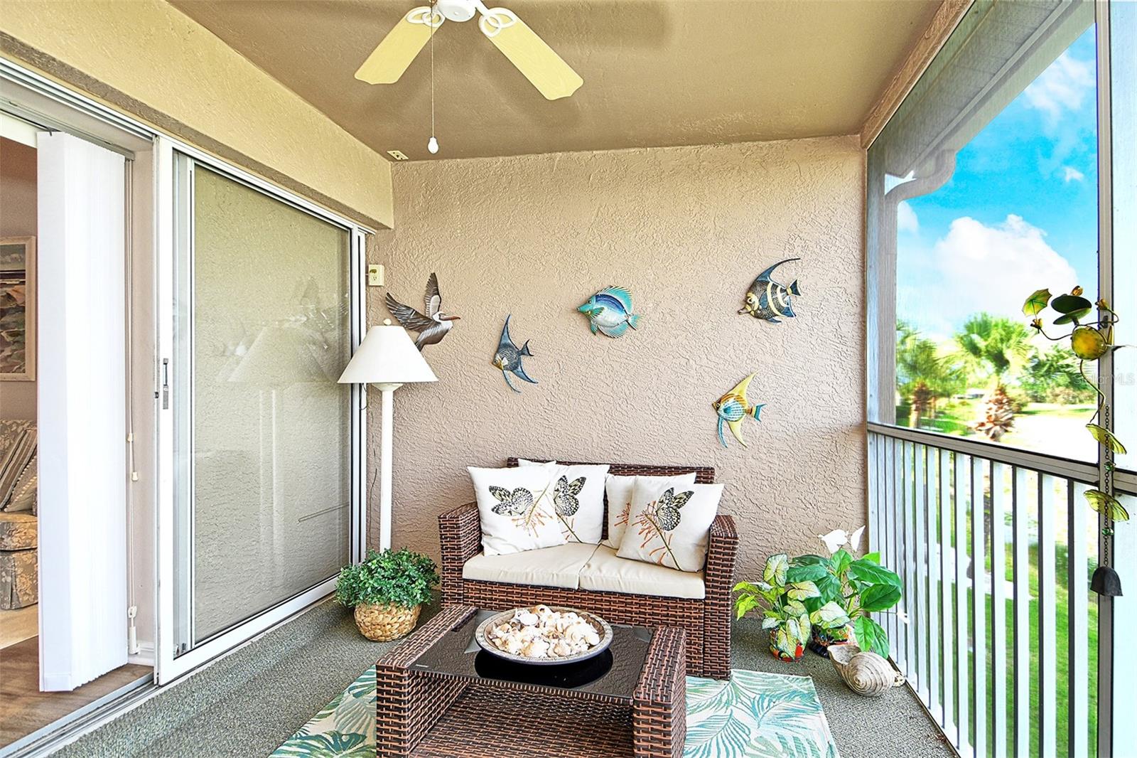 HERITAGE OAKS GOLF & COUNTRY CLUB - Residential