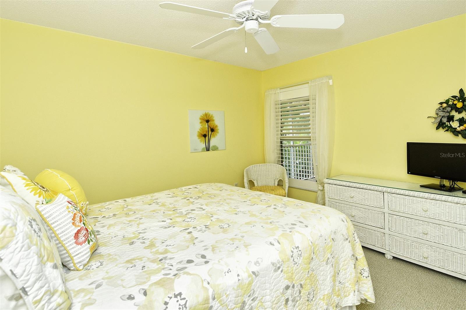 HERITAGE OAKS GOLF & COUNTRY CLUB - Residential