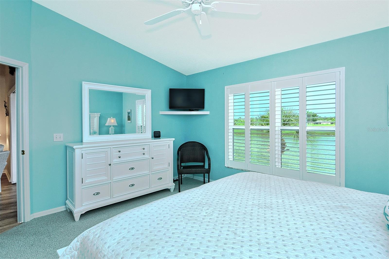 HERITAGE OAKS GOLF & COUNTRY CLUB - Residential