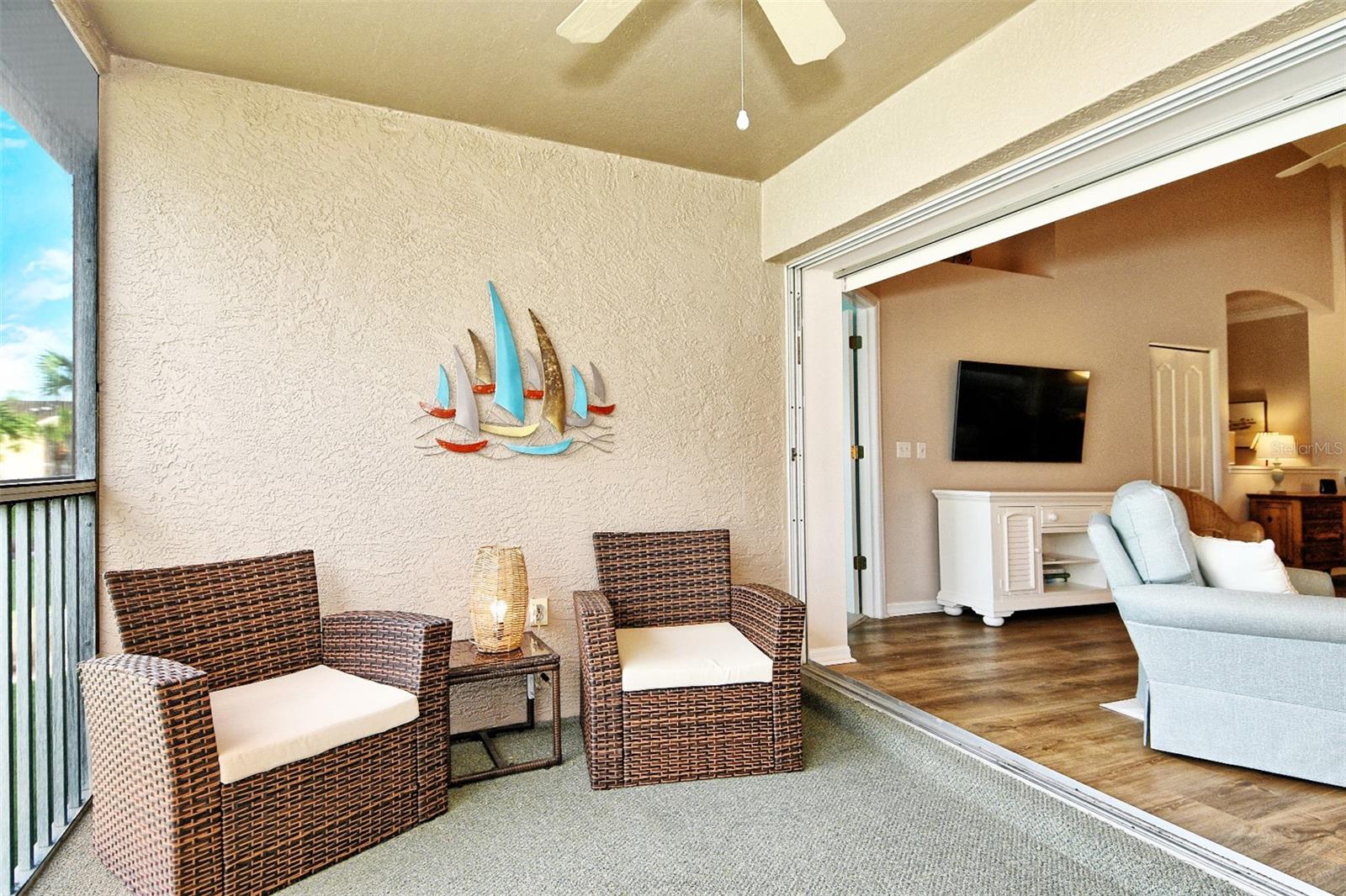 HERITAGE OAKS GOLF & COUNTRY CLUB - Residential