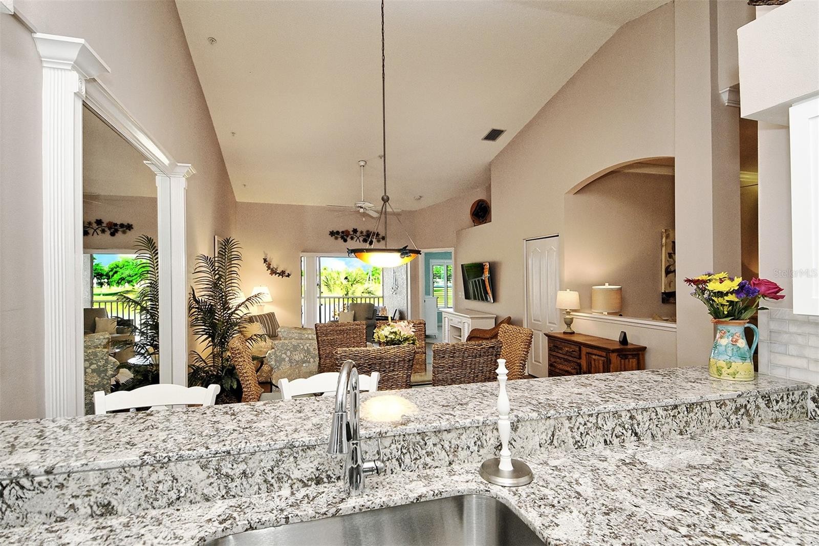 HERITAGE OAKS GOLF & COUNTRY CLUB - Residential