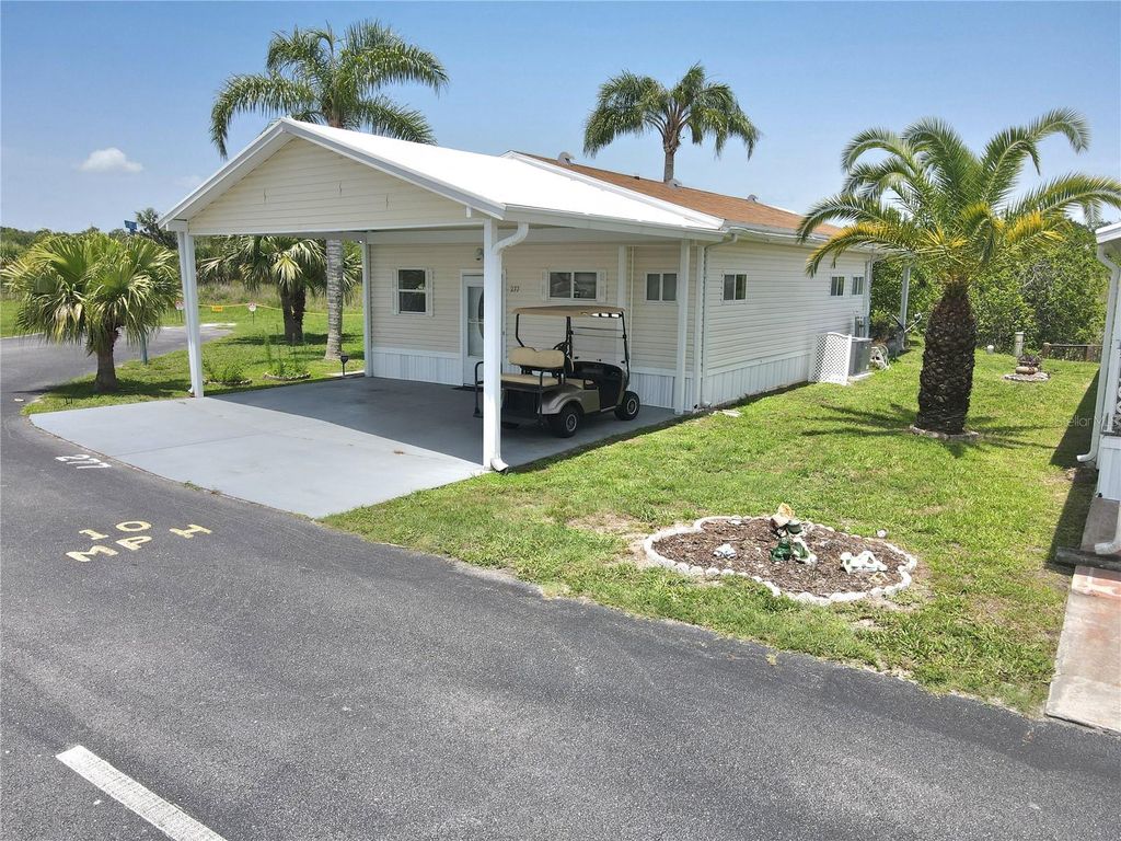 Photo of 12310 SE 143rd Avenue, Okeechobee, FL 34974 (MLS # OK225272)