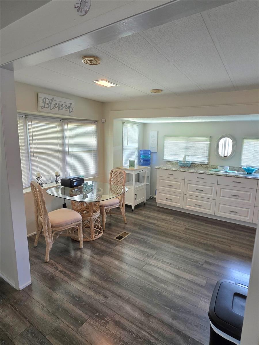 BLUE CYPRESS GOLF & RV RESIDENCE - Residential