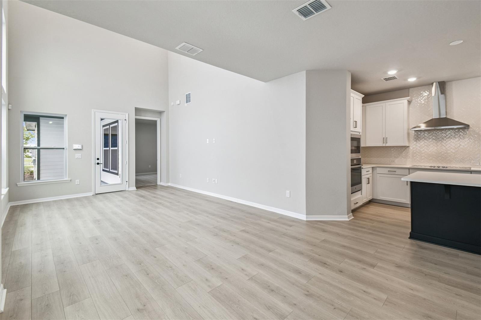 WESLYN PARK - Residential