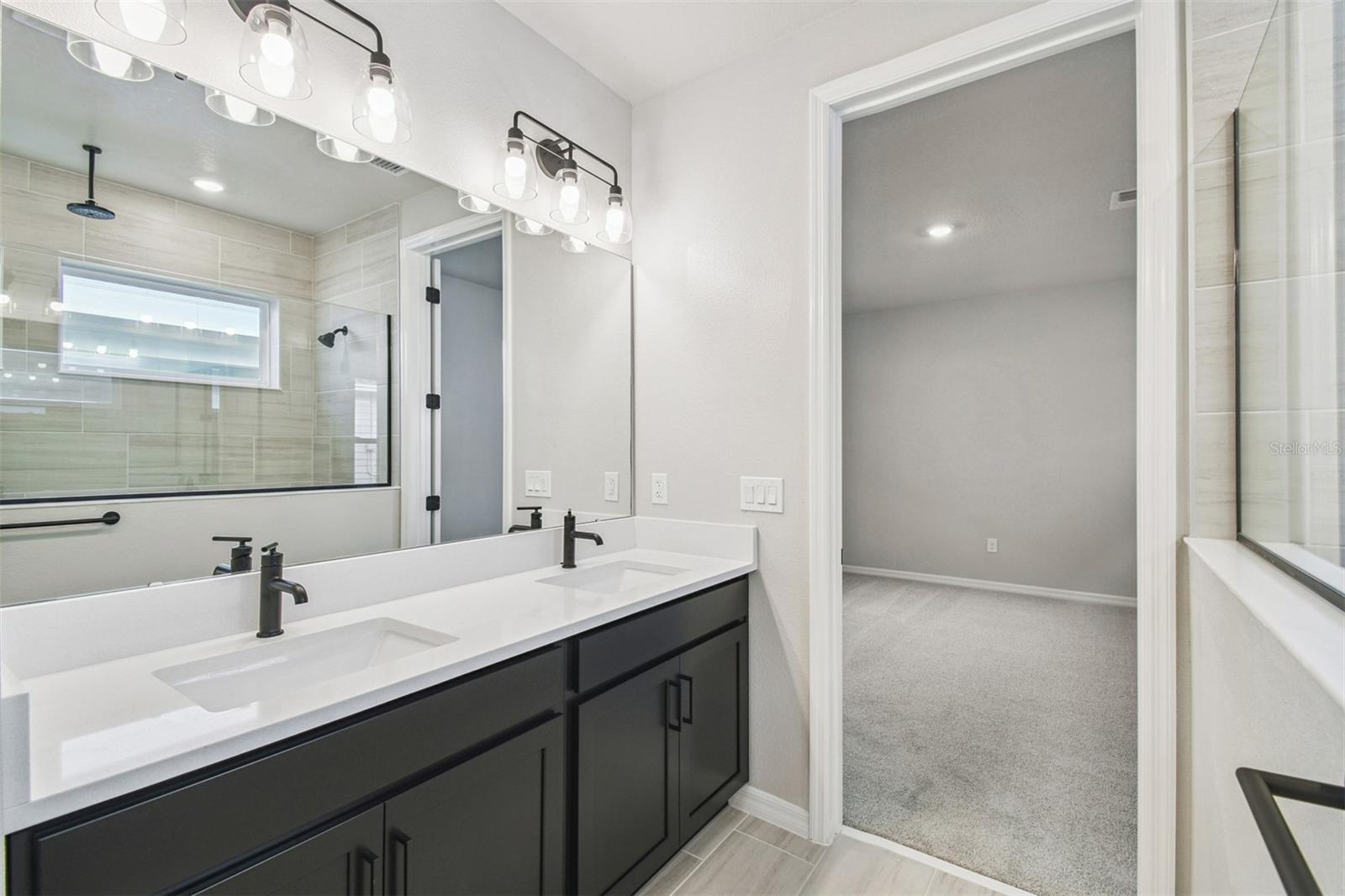 WESLYN PARK - Residential