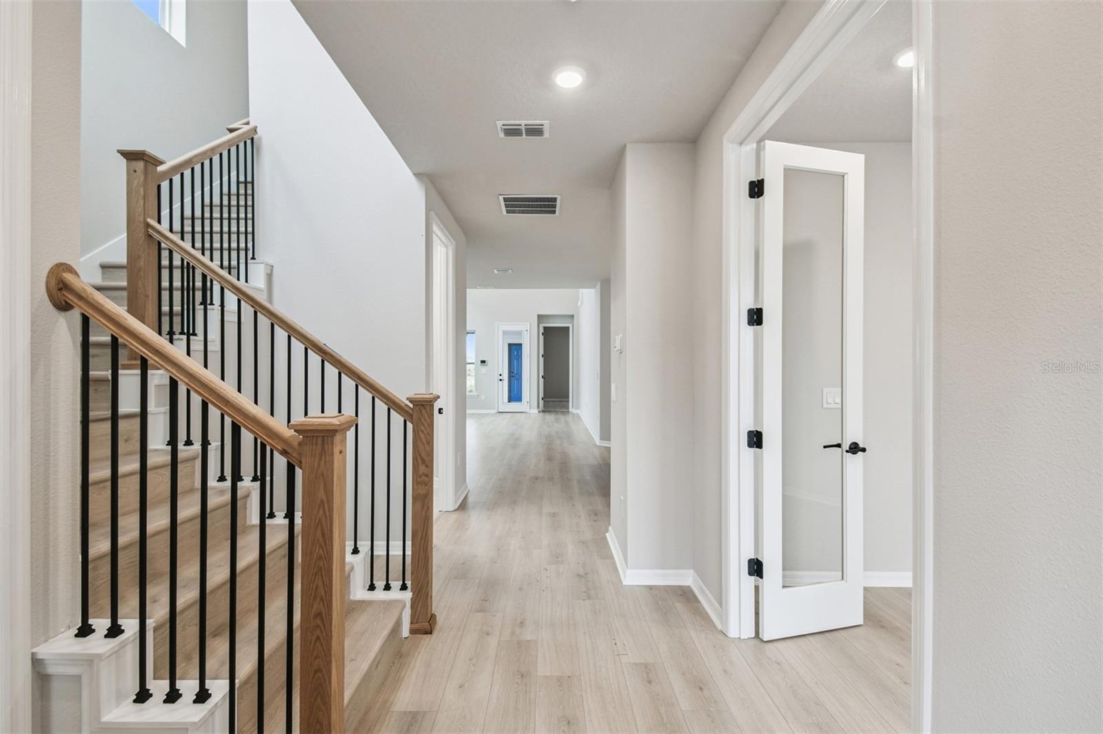 WESLYN PARK - Residential