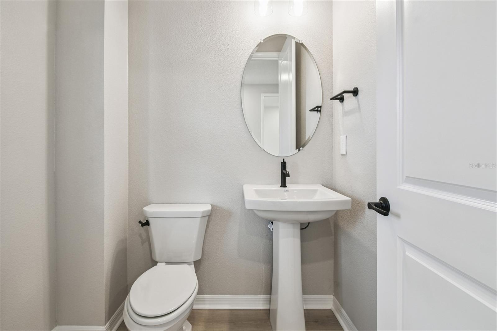 WESLYN PARK - Residential