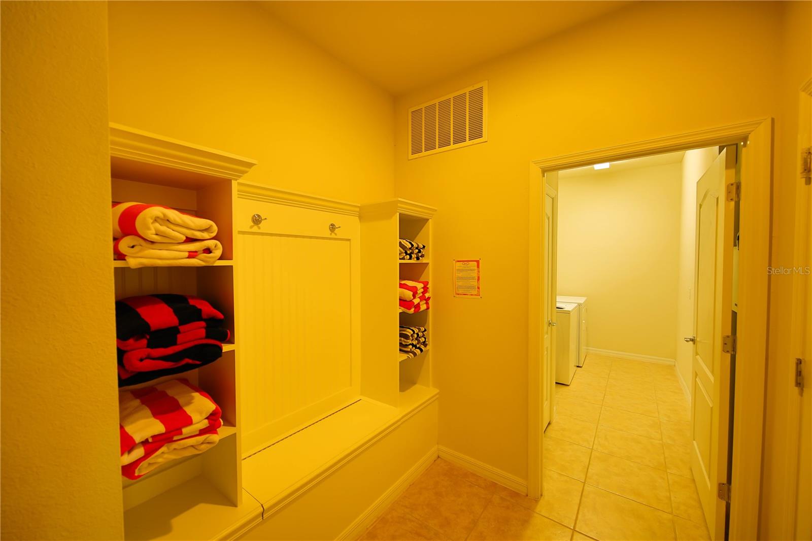 WINDSOR AT WESTSIDE PH 1 - Residential Lease