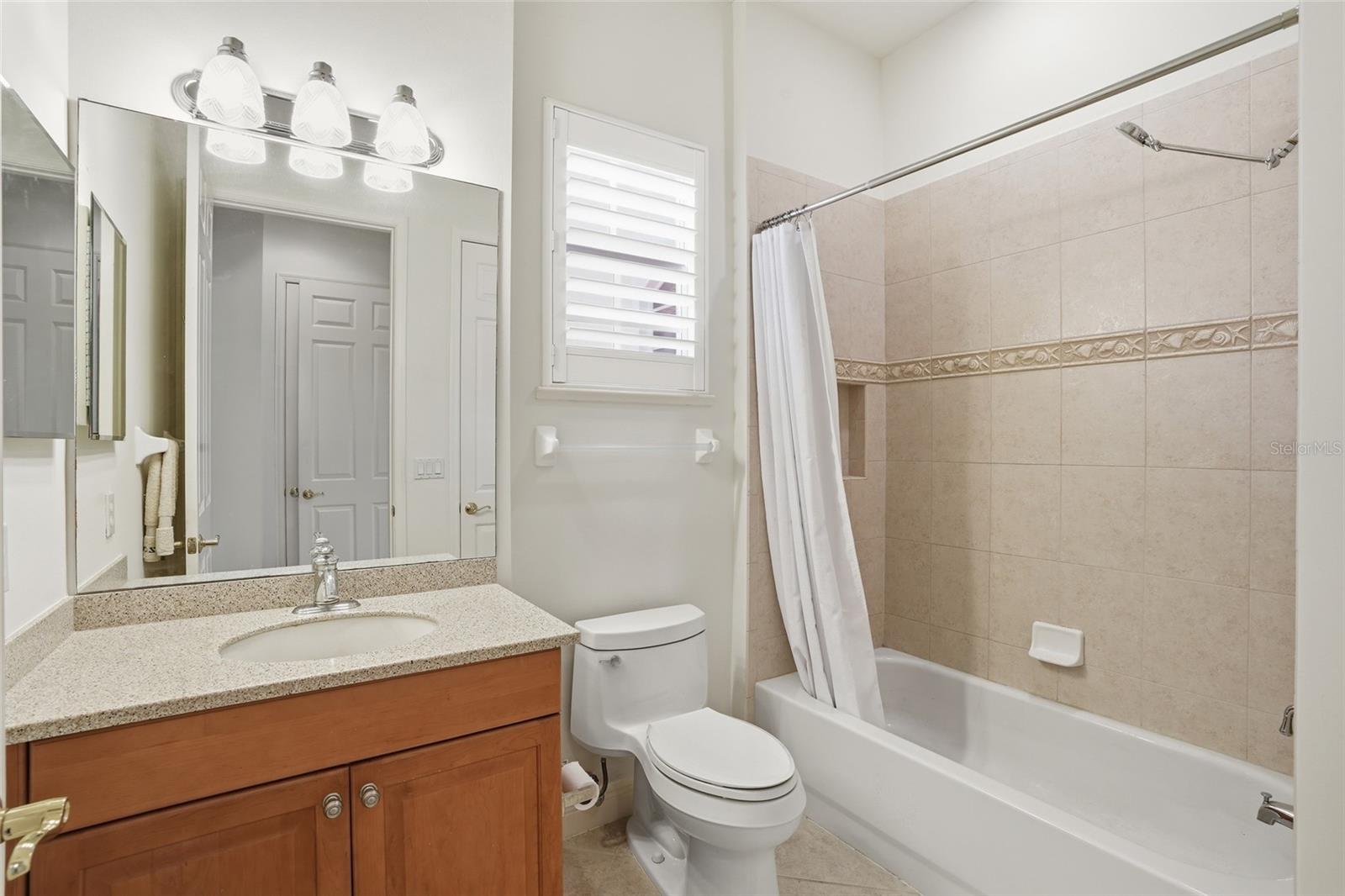 LAKE HOMES/TARPON GARDENS - Residential