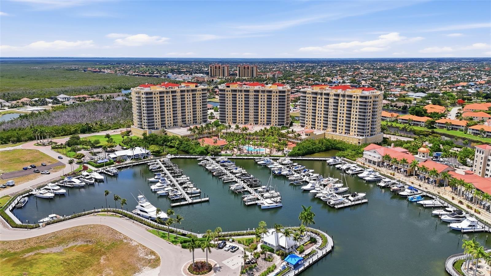 LAKE HOMES/TARPON GARDENS - Residential