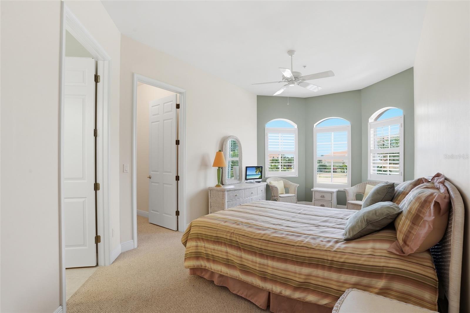 LAKE HOMES/TARPON GARDENS - Residential