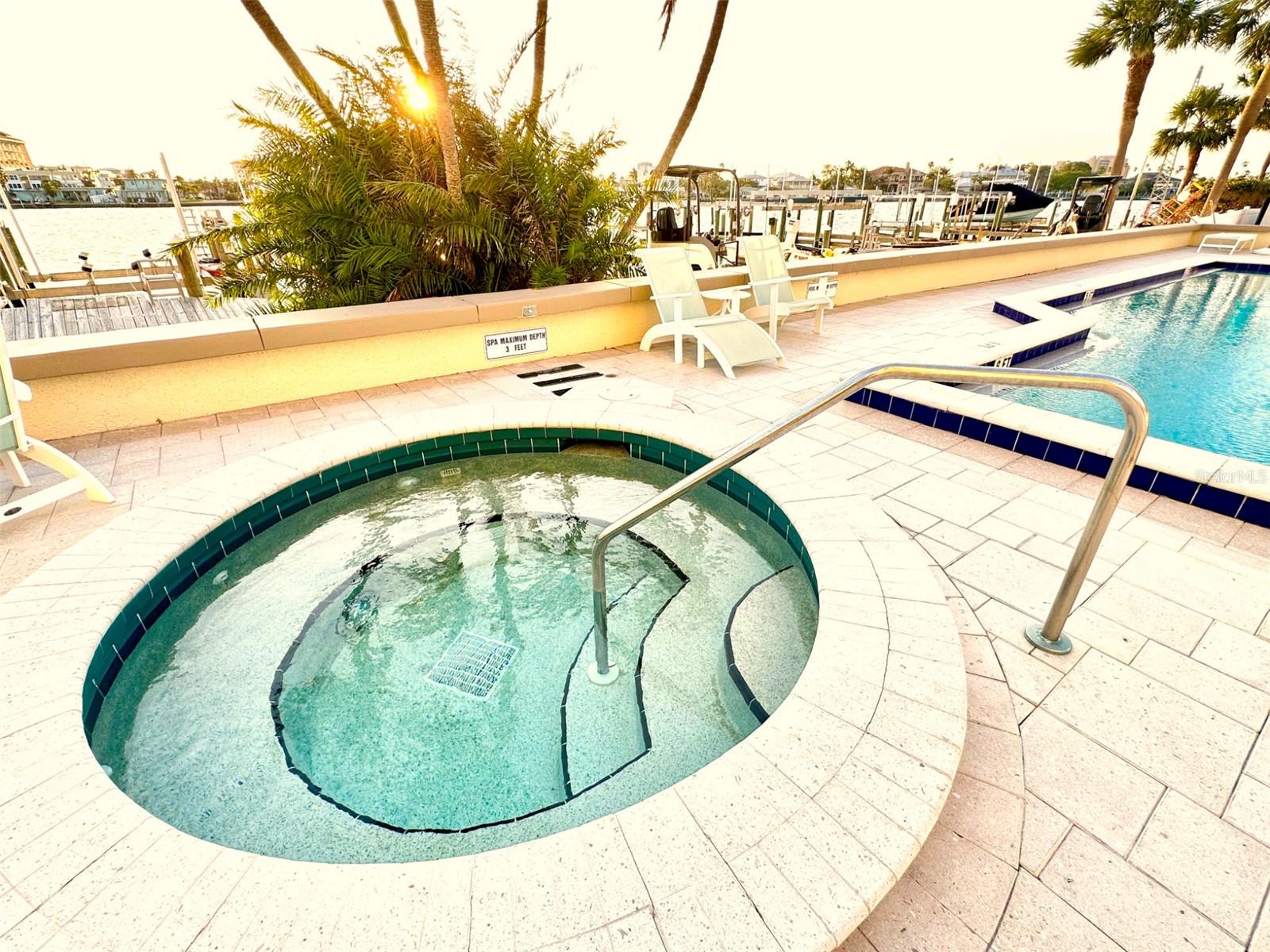 ISLAND WALK CONDO - Residential Lease