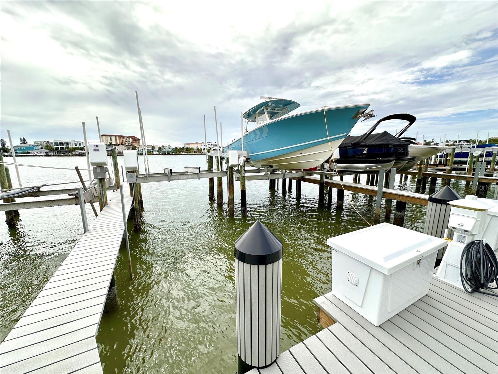 ISLAND WALK CONDO - Residential Lease