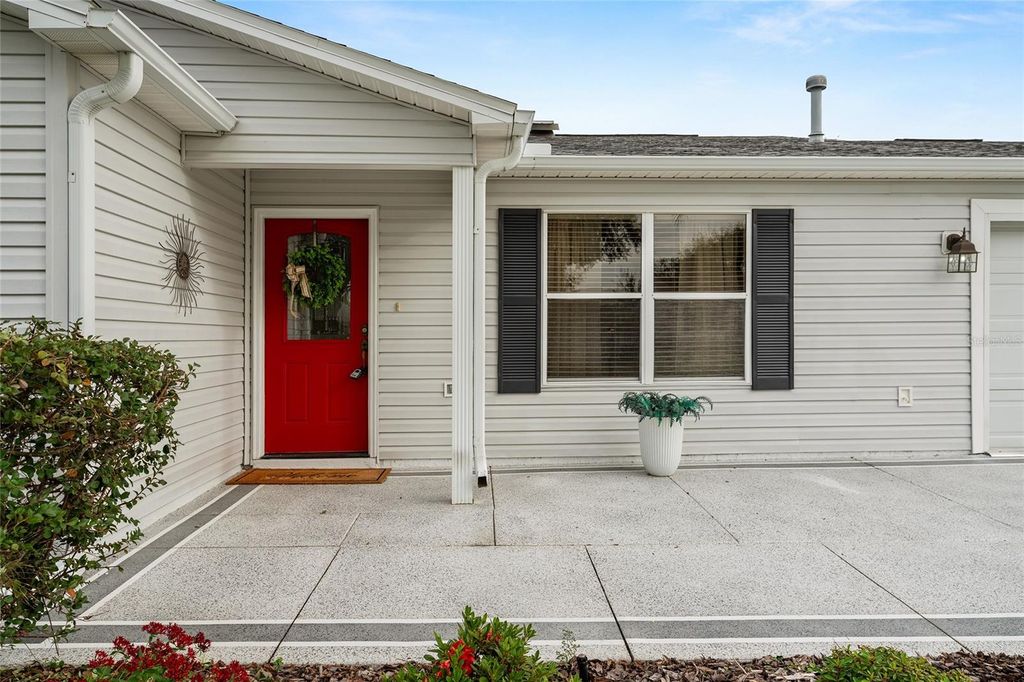 Photo of 9511 SE 168th Elderberry Place, The Villages, FL 32162 (MLS # G5102981)