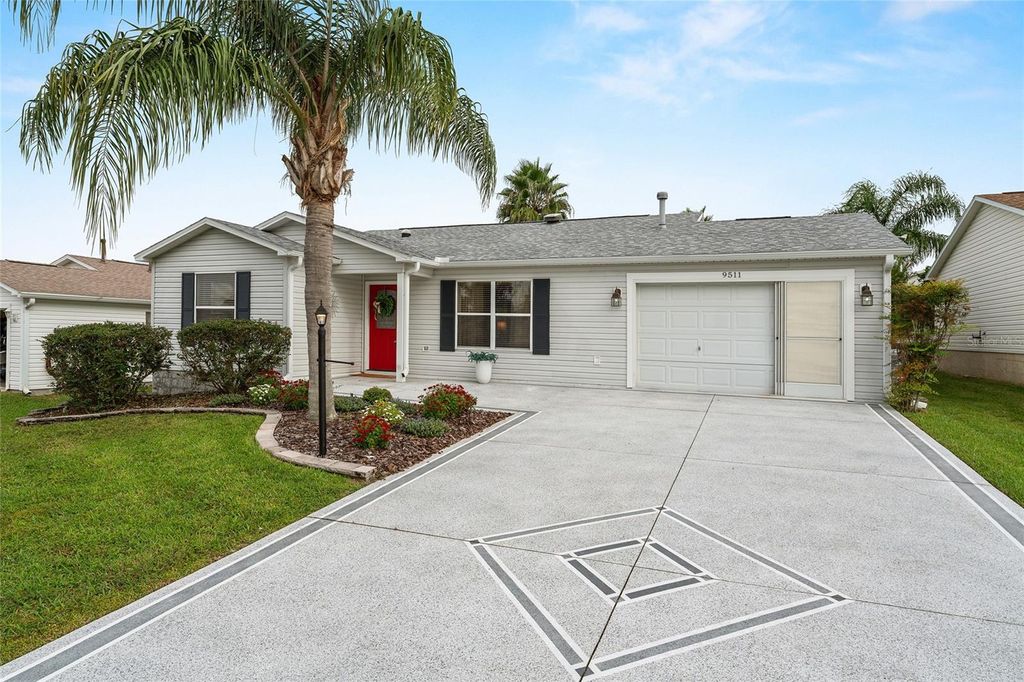 Photo of 9511 SE 168th Elderberry Place, The Villages, FL 32162 (MLS # G5102981)