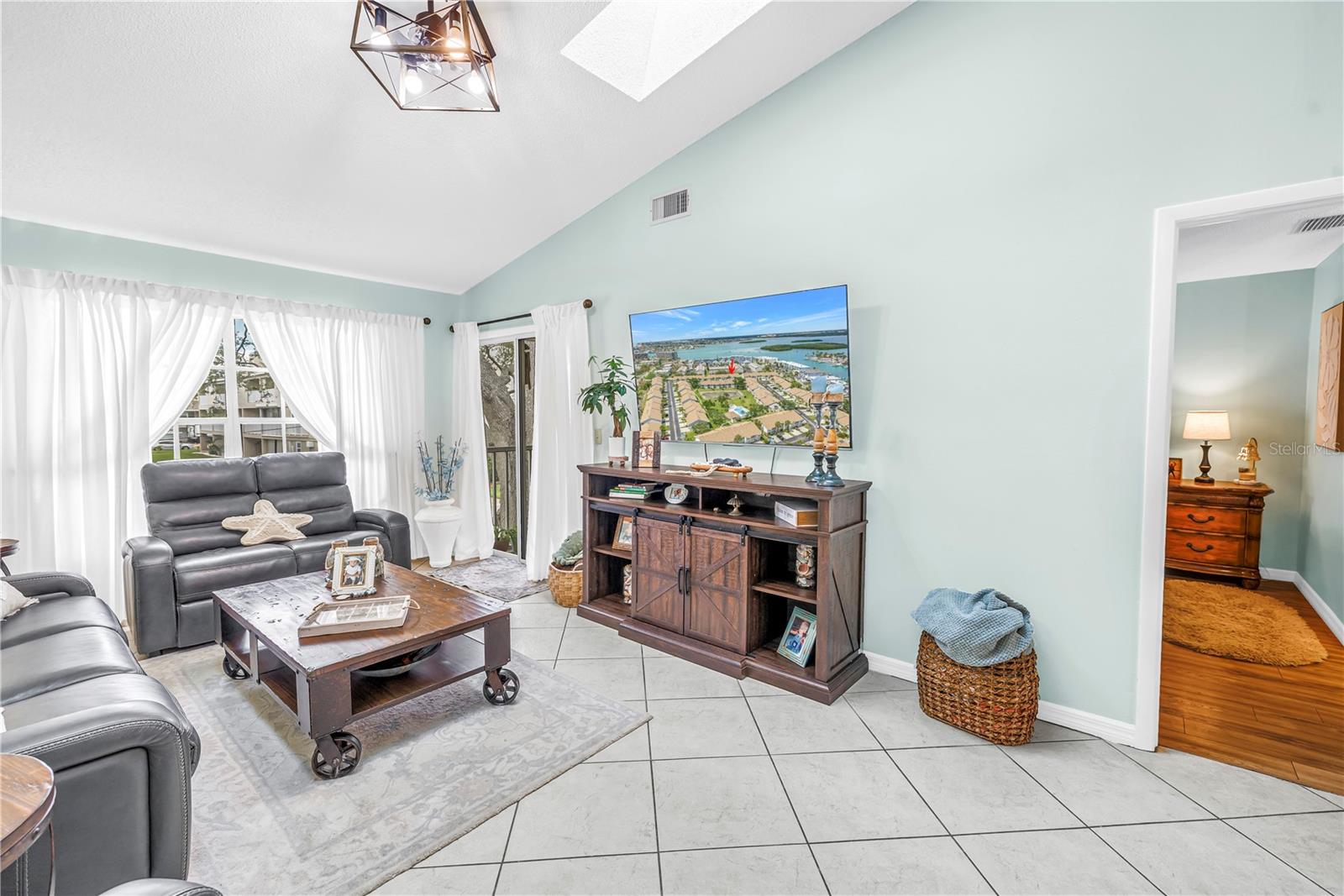 SUN KETCH CONDO - Residential