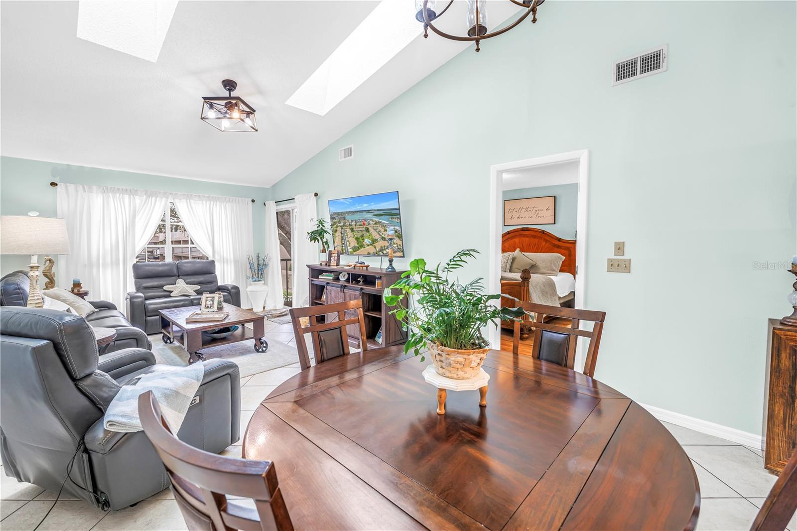 SUN KETCH CONDO - Residential