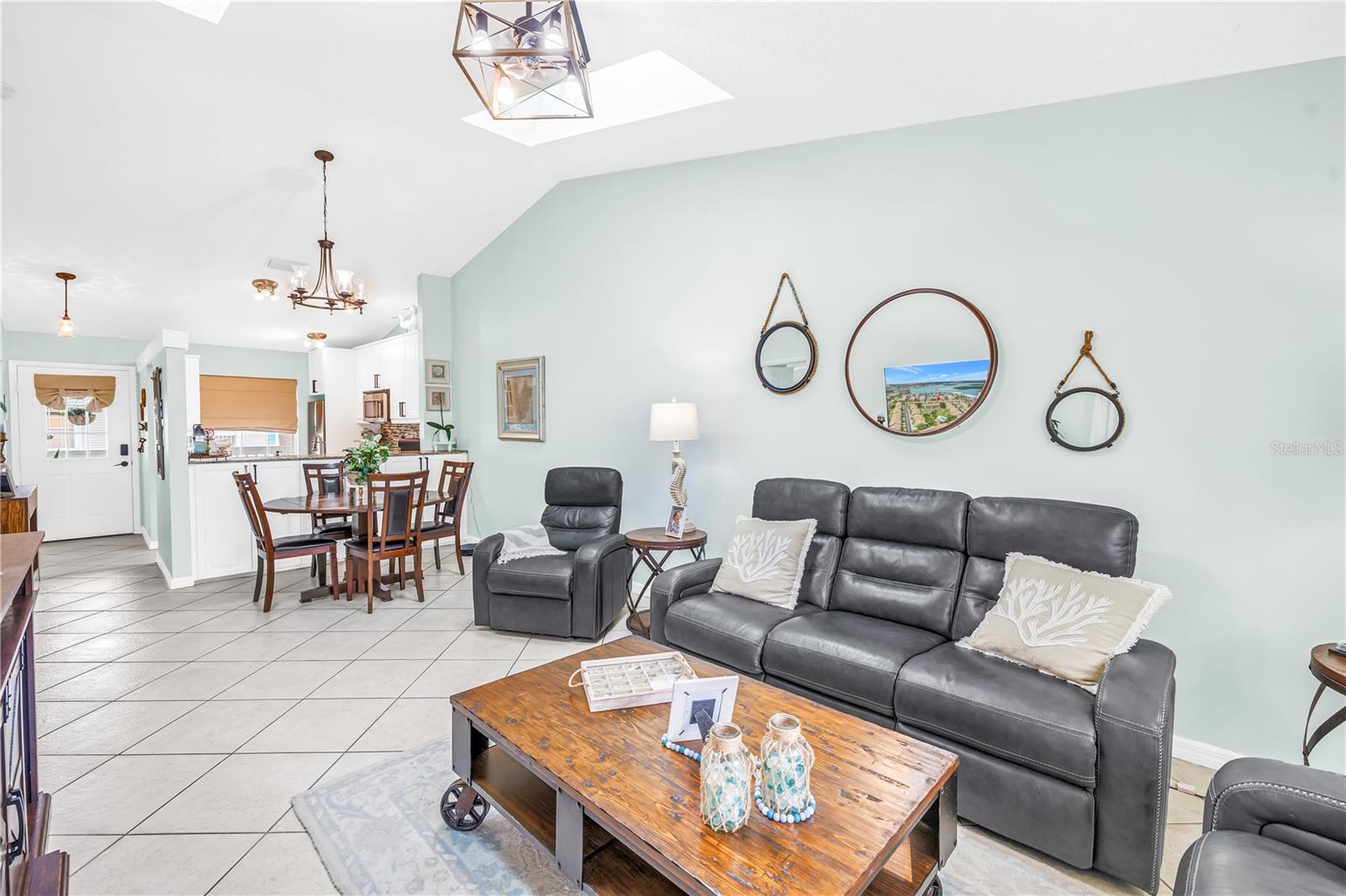 SUN KETCH CONDO - Residential