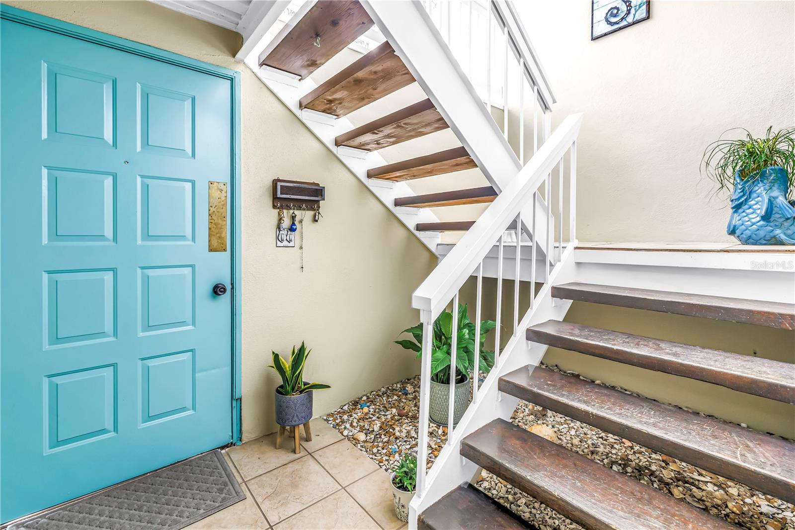 SUN KETCH CONDO - Residential